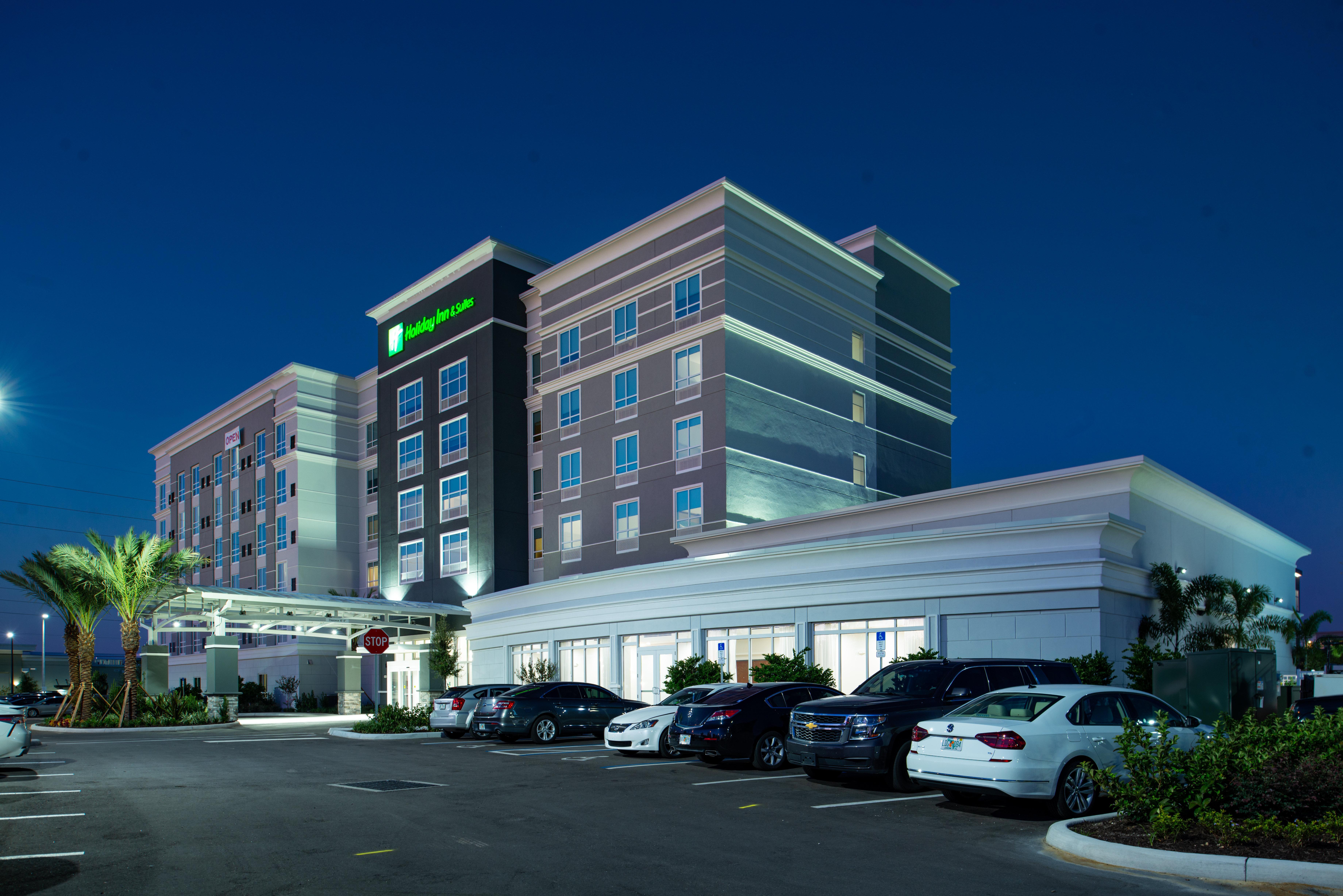 Holiday Inn & Suites Orlando - International Dr S, An Ihg Hotel Williamsburg Екстериор снимка